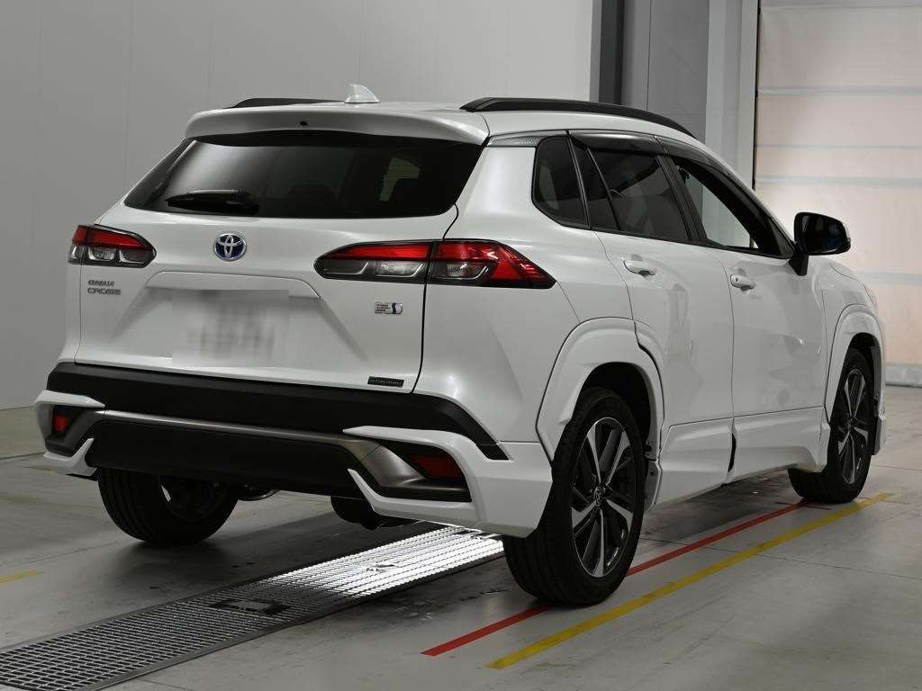 2023 Toyota Corolla Cross ハイブリッド Z auction photo 2