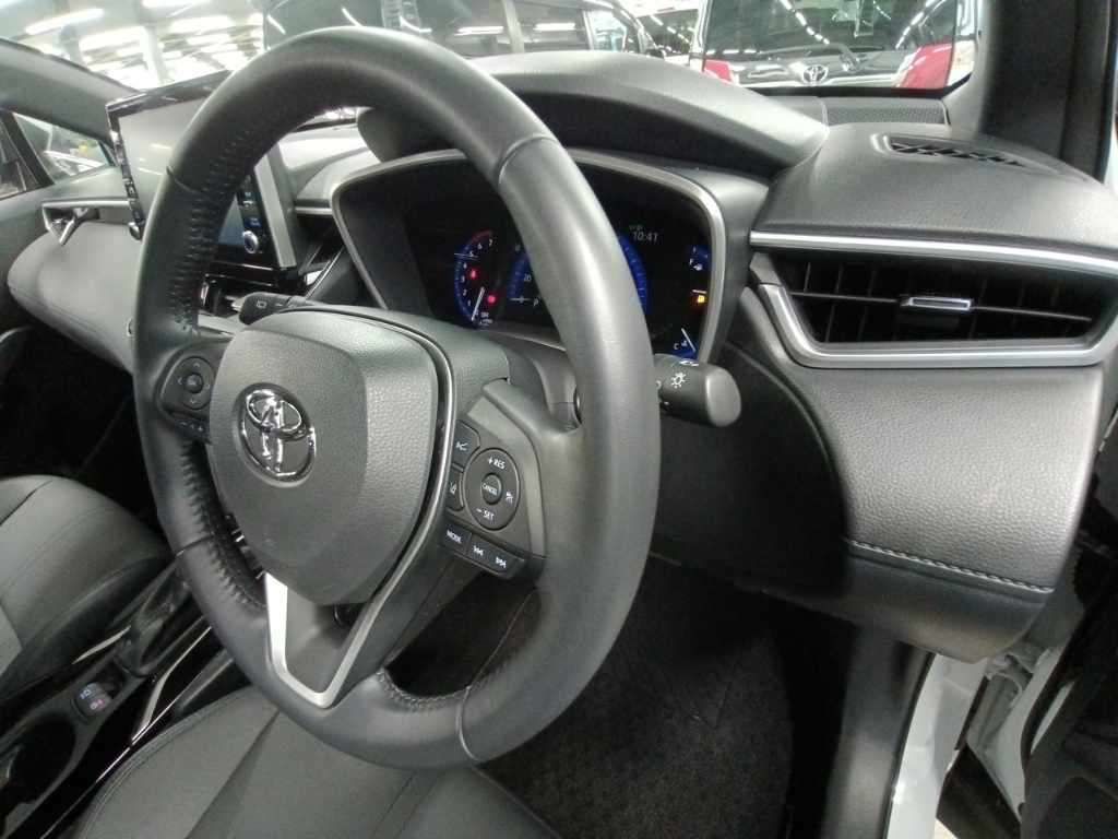 2023 Toyota Corolla Cross ハイブリッド Z auction photo 9