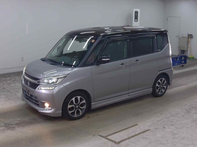 2018 Suzuki ソリオバンディット Hybrid MV auction photo 4