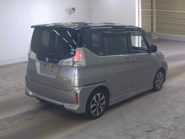 2018 Suzuki ソリオバンディット Hybrid MV auction photo 5