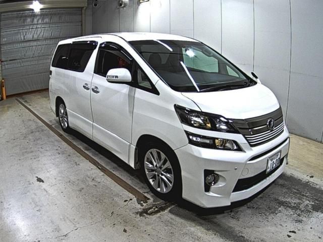 2014 Toyota Vellfire 2.4Z ゴールデンアイズII 8インチナビ Japan auction vehicle