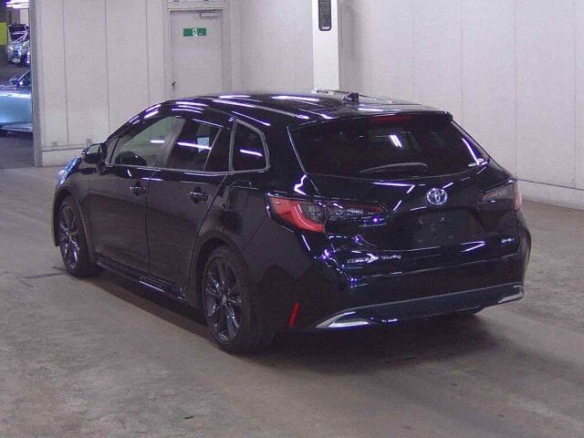 2025 Toyota Corolla Touring ハイブリッドWXB 4WD auction photo 2