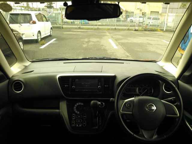 2017 Nissan Dayz Roox ハイウェイスターXターボ auction photo 8