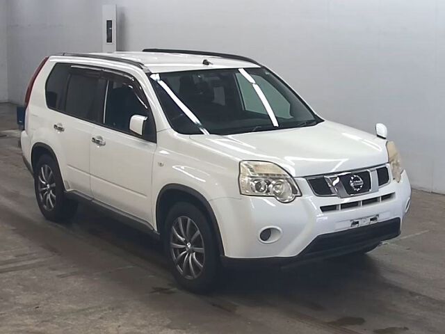 2011 Nissan X-Trail 20X 4WD Japan auction vehicle