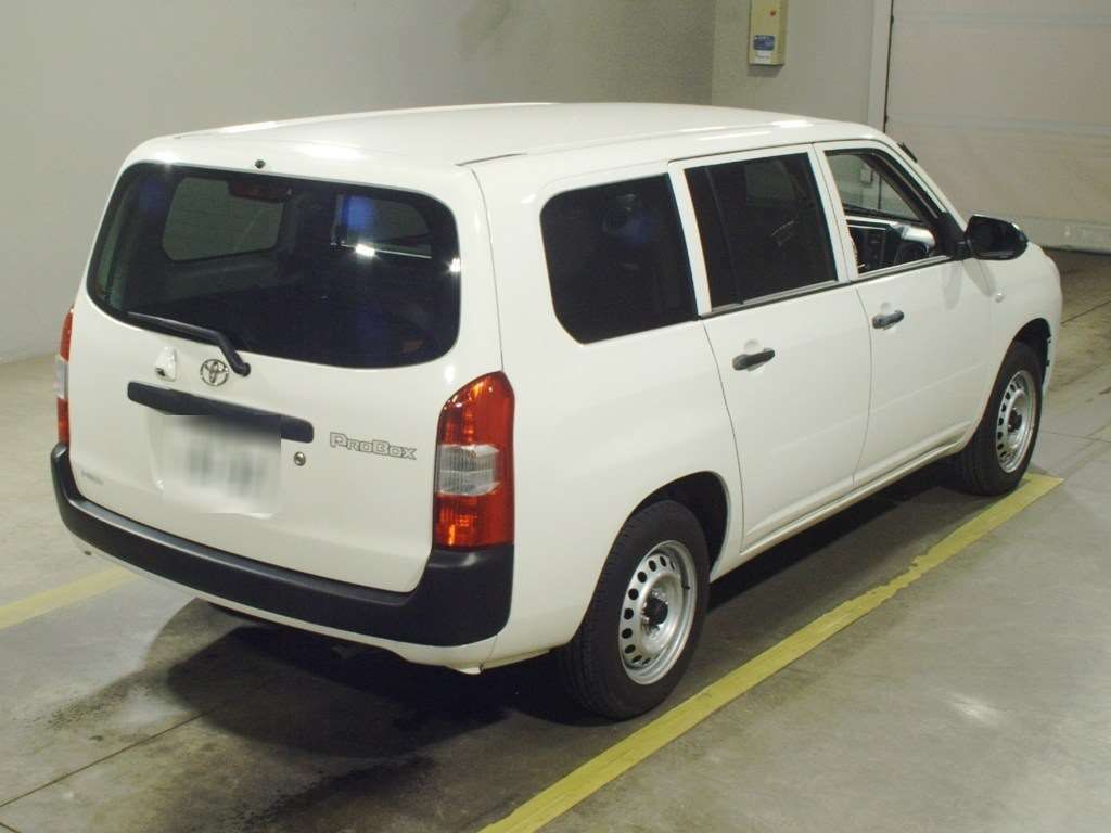 2024 Toyota Probox 4WD auction photo 2