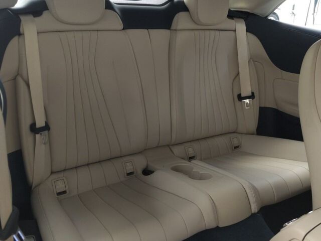 2018 Mercedes-Benz E-Class E200カブリオスポツ auction photo 6