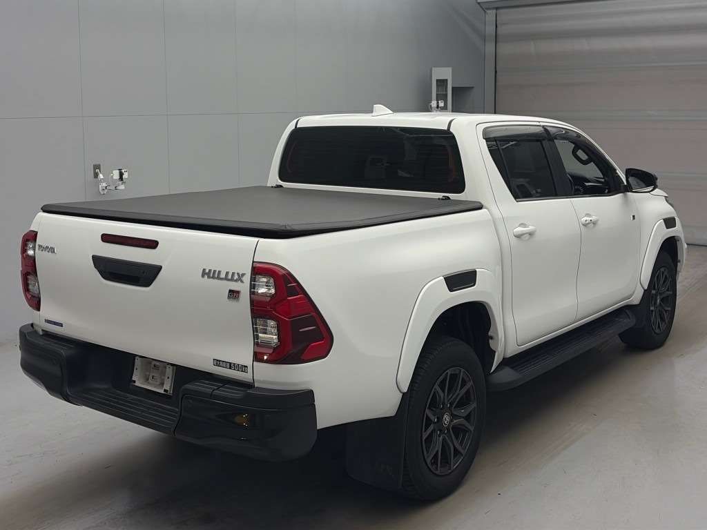 2022 Toyota Hilux Z GR Sport 4WD auction photo 2