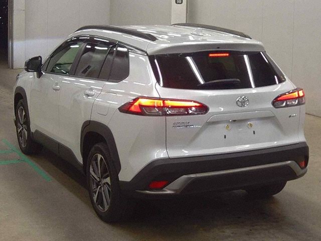 2024 Toyota Corolla Cross ハイブリッドZ auction photo 2