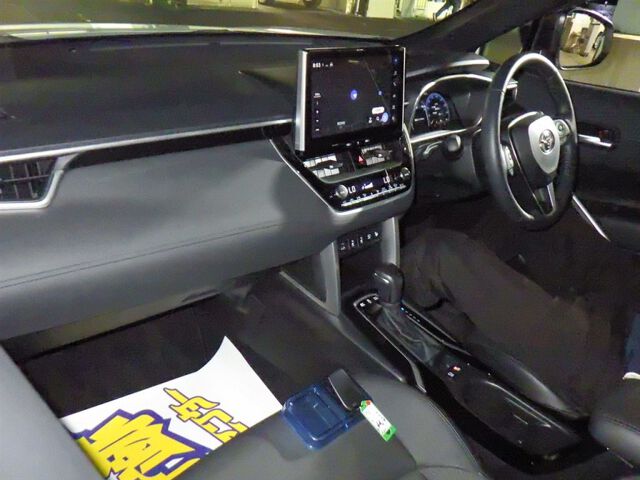 2024 Toyota Corolla Cross ハイブリッドZ auction photo 3
