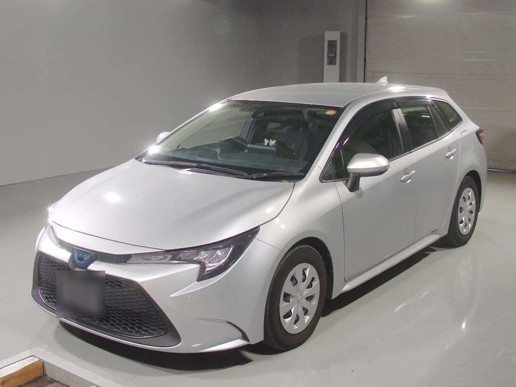 Japan Auction Vehicles 4 2021 Toyota Corolla Touring ハイブリッド G-X auction photo