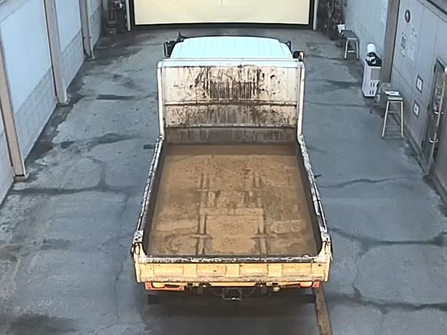 2007 Isuzu Forward dump auction photo 3