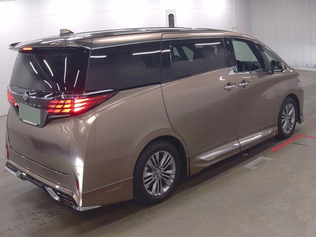 2025 Toyota Alphard Z auction photo 5