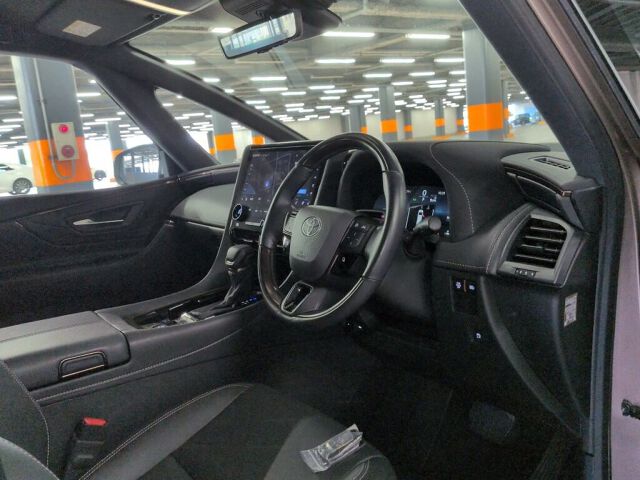 2025 Toyota Alphard Z auction photo 3