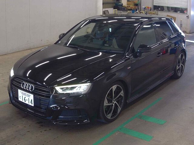 2019 Audi A3 スポB SラブラックS auction photo 4