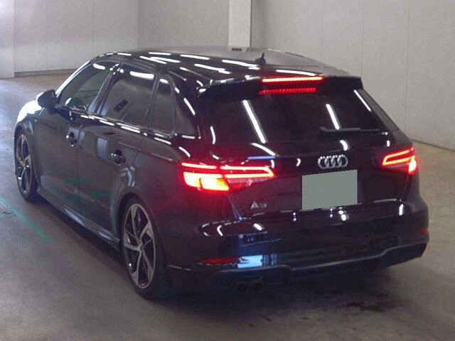2019 Audi A3 スポB SラブラックS auction photo 2