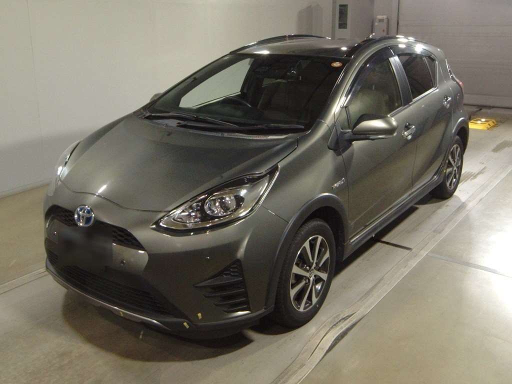 2019 Toyota Aqua Crossover Gram Japan auction vehicle