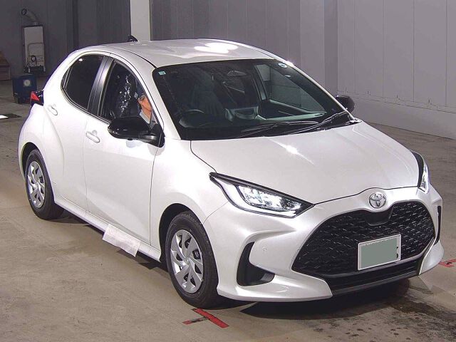 Japan Auction Vehicles 8 2026 Toyota Yaris G auction photo