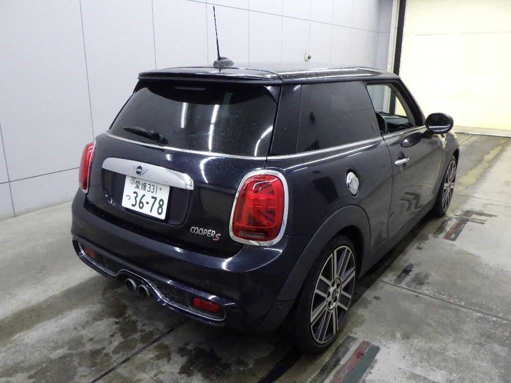2020 MINI ミニ Cooper S auction photo 2