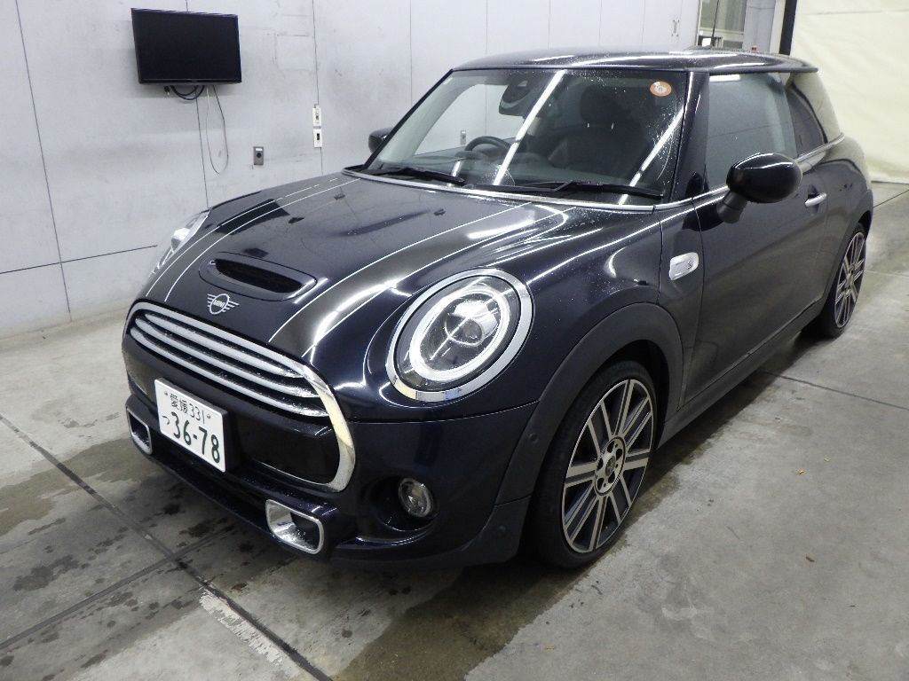 2020 MINI ミニ Cooper S auction photo 4