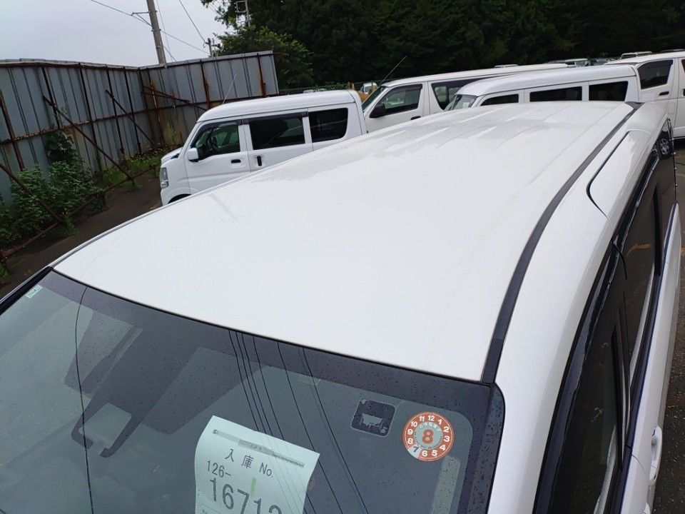 2021 Toyota Noah auction photo 7