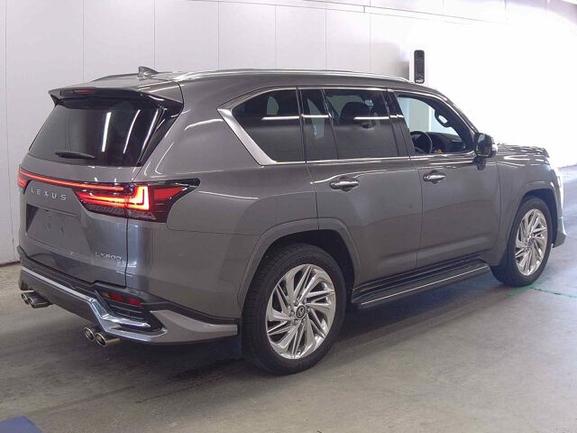 2022 Lexus LX LX600 Executive 4WD auction photo 5