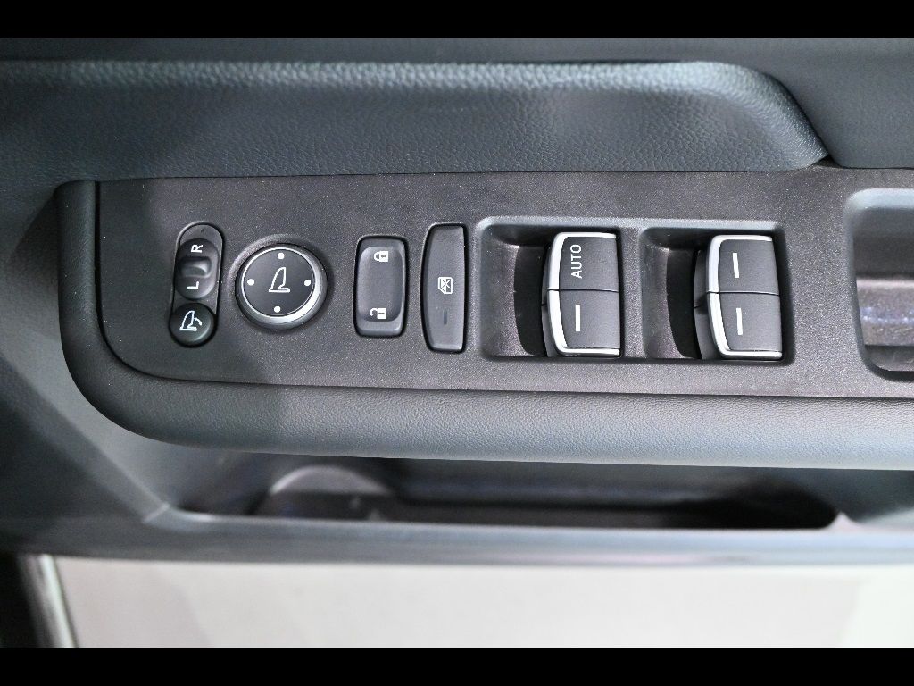 2024 Honda Stepwgn e:HEV 8人 auction photo 12