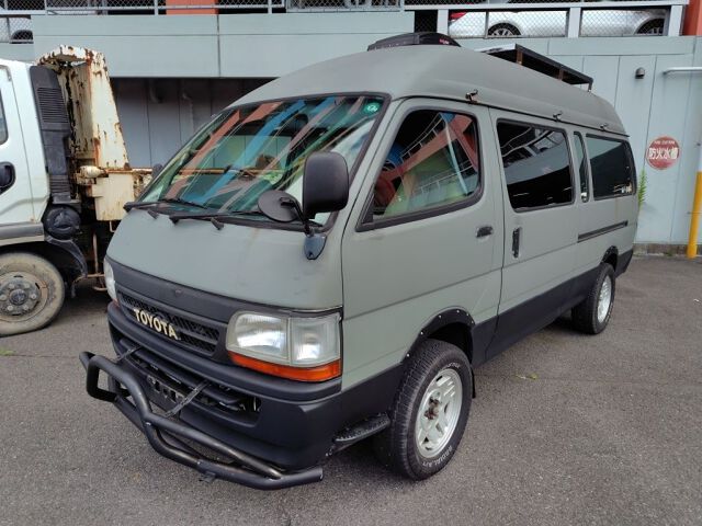 2002 Toyota Hiace Camping 4WD auction photo 4