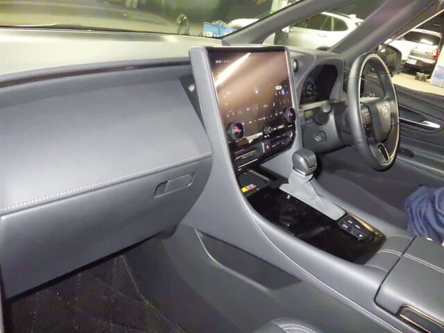 2025 Toyota Alphard Z 4WD auction photo 3
