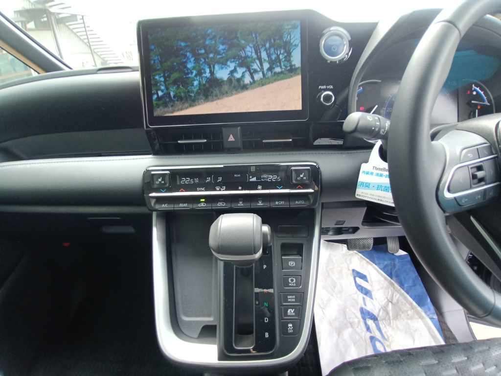 2023 Toyota Voxy ハイブリッドS-Z auction photo 11