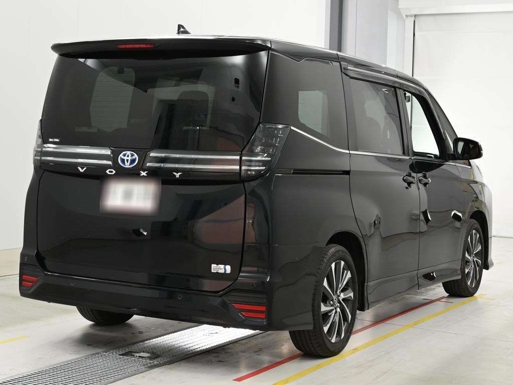 2023 Toyota Voxy ハイブリッドS-Z auction photo 2