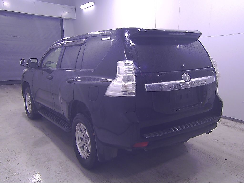 2017 Toyota Land Cruiser Prado TX Lパッケージ 7人 auction photo 5