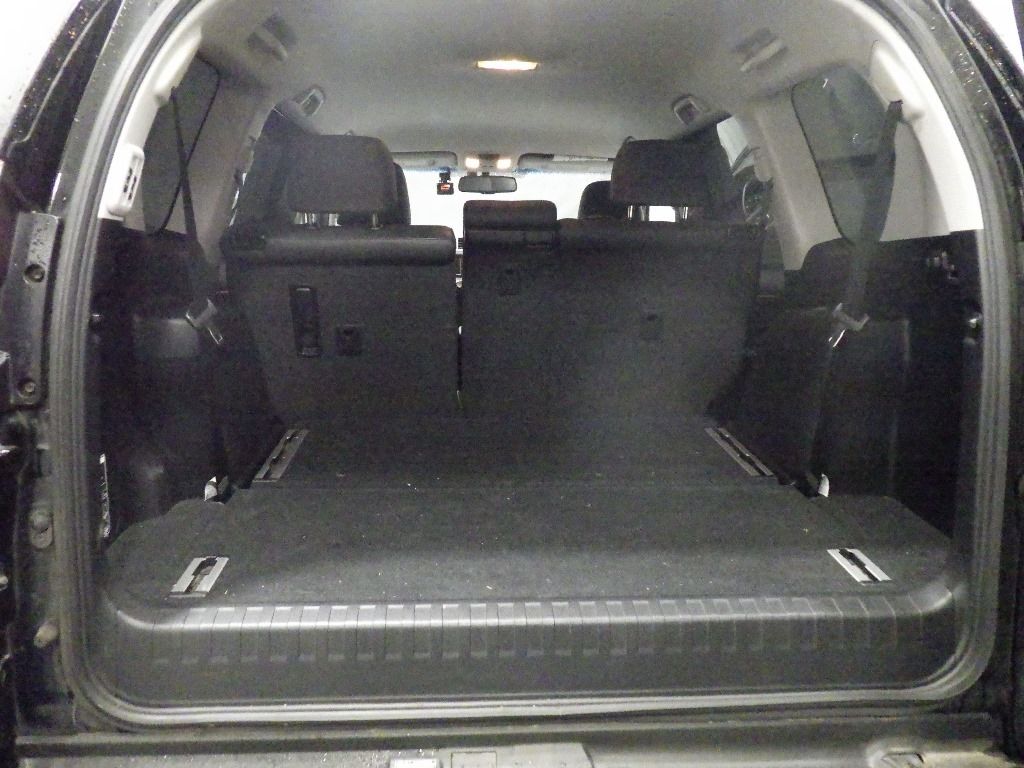 2017 Toyota Land Cruiser Prado TX Lパッケージ 7人 auction photo 8