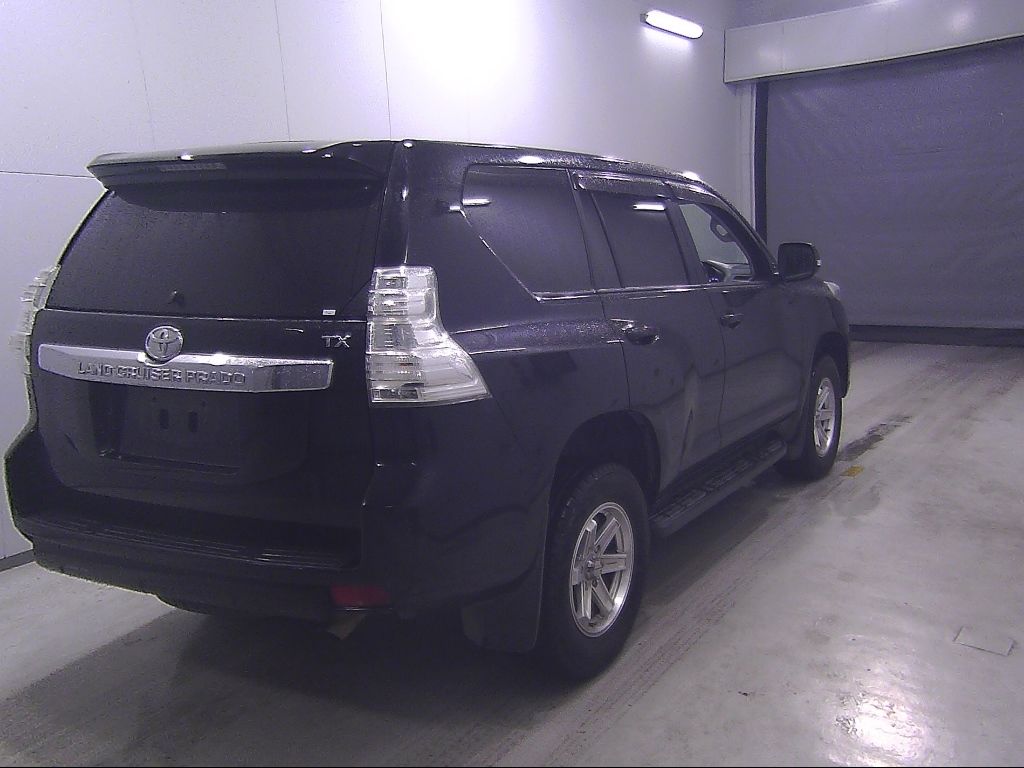 2017 Toyota Land Cruiser Prado TX Lパッケージ 7人 auction photo 2