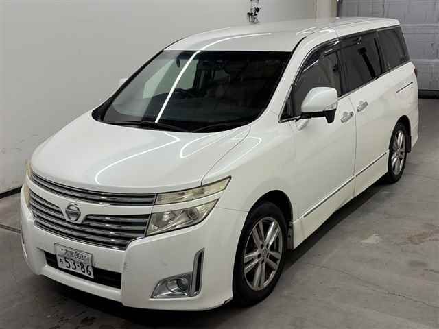 2011 Nissan Elgrand ハイウェイスター auction photo 4