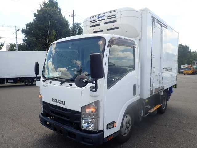 Japan Auction Vehicles 13 2020 Isuzu Elf 3.0t Frozen auction photo