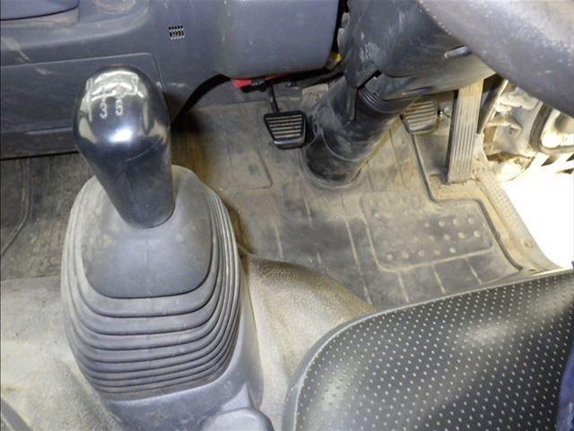 2021 Isuzu Elf dump auction photo 7