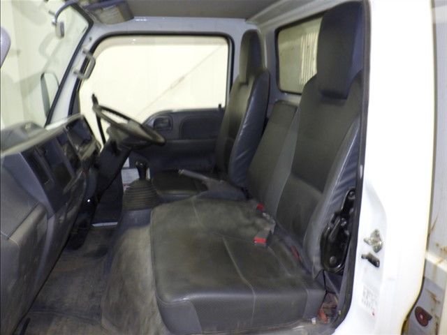 2021 Isuzu Elf dump auction photo 8