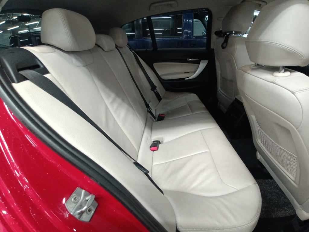 2019 BMW 1 Series 118d ファッショニスタ auction photo 12
