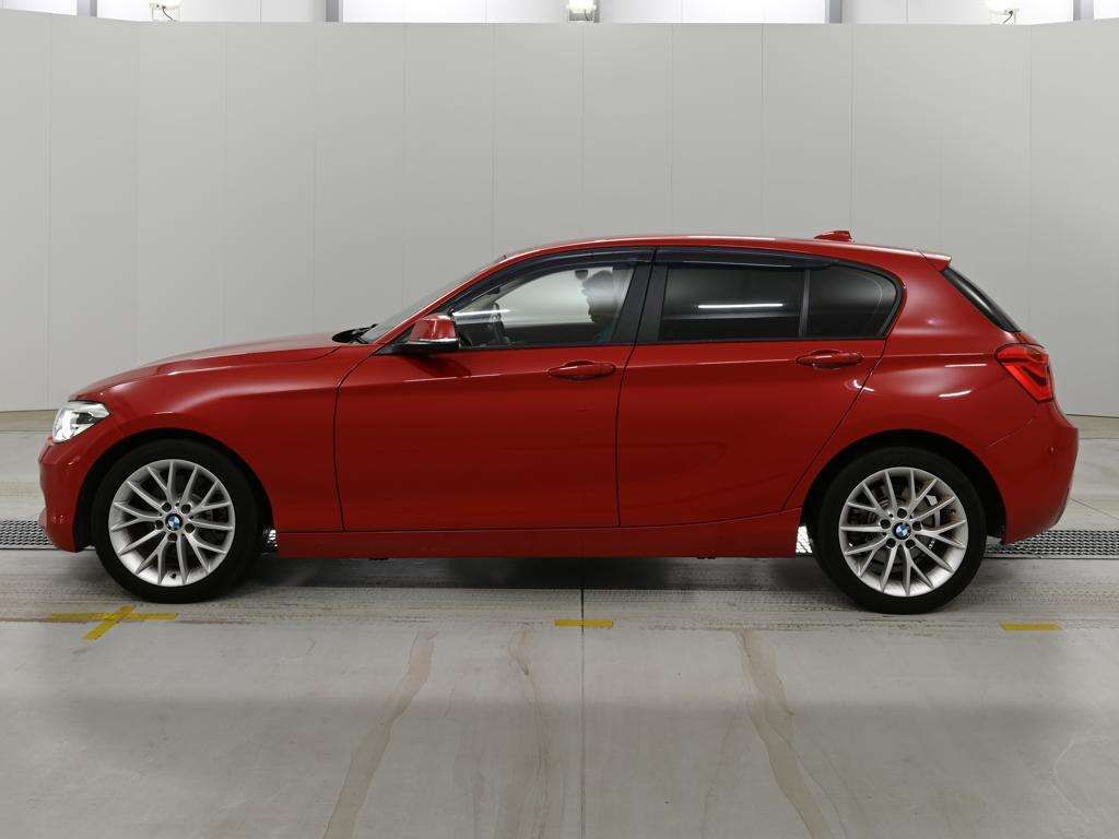 2019 BMW 1 Series 118d ファッショニスタ auction photo 4