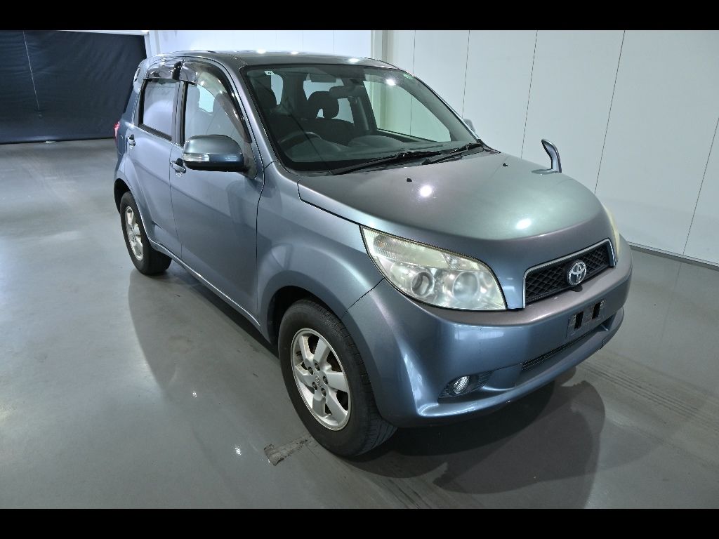 Japan Auction Vehicles 15 2006 Toyota Rush G auction photo