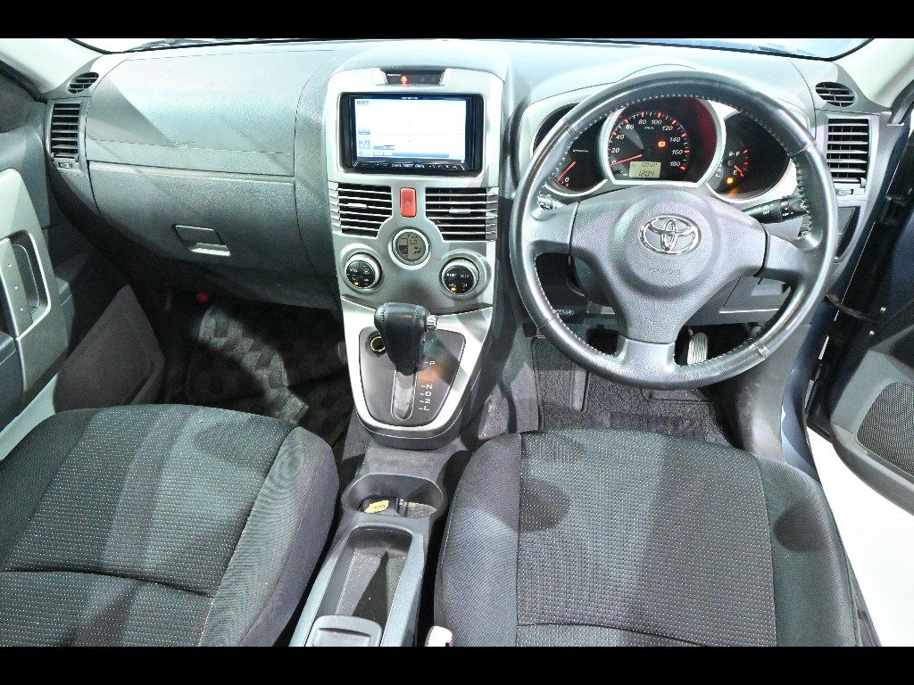 2006 Toyota Rush G auction photo 3