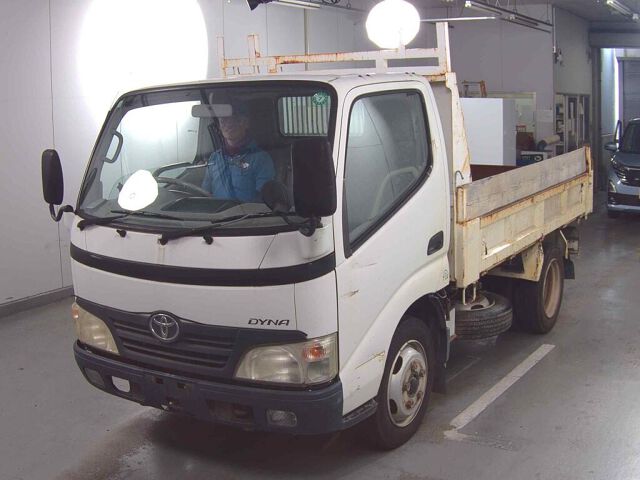2009 Toyota Dyna ダンプ auction photo 4