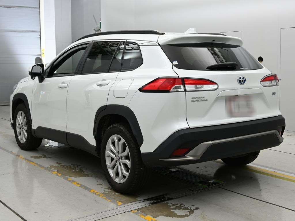 2022 Toyota Corolla Cross ハイブリッド S auction photo 6