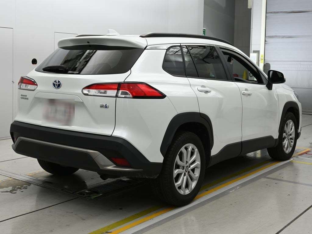 2022 Toyota Corolla Cross ハイブリッド S auction photo 2