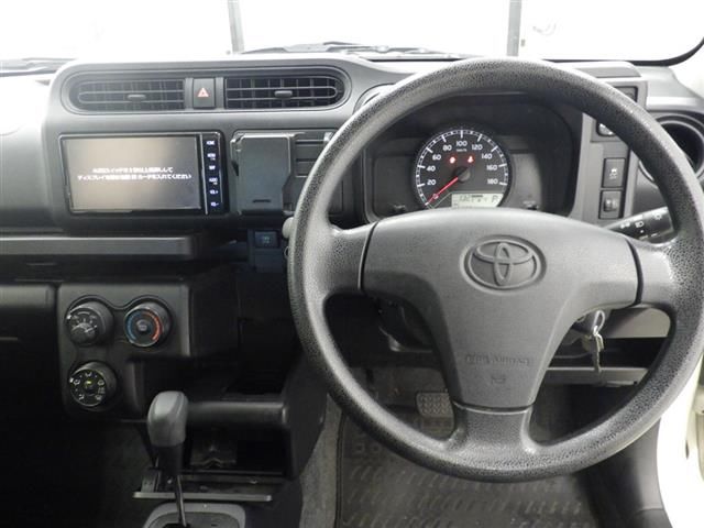 2020 Toyota Probox DX Comfort auction photo 5