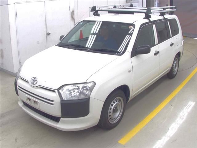 2020 Toyota Probox DX Comfort auction photo 3