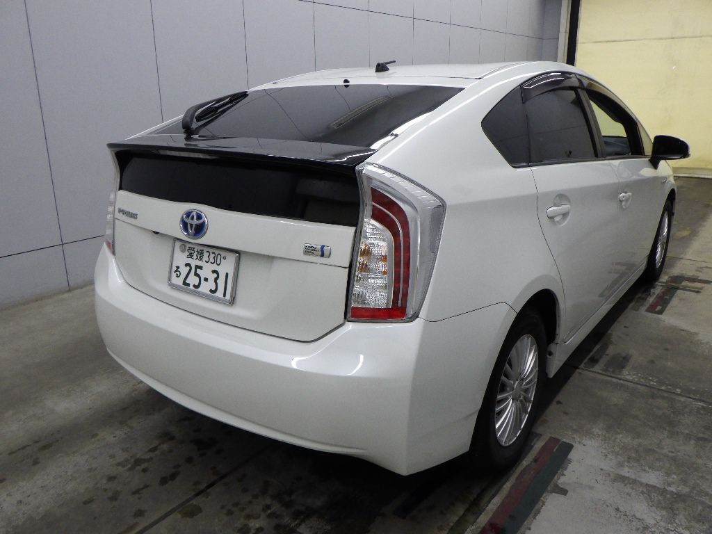 2015 Toyota Prius G auction photo 2