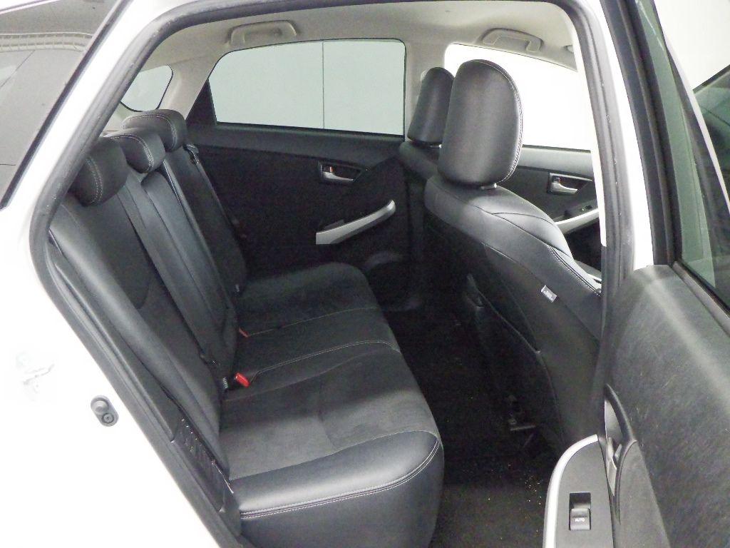 2015 Toyota Prius G auction photo 7