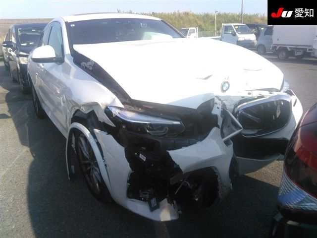 2021 BMW X4 xDrive 20d Mスポーツ4WD Japan auction vehicle