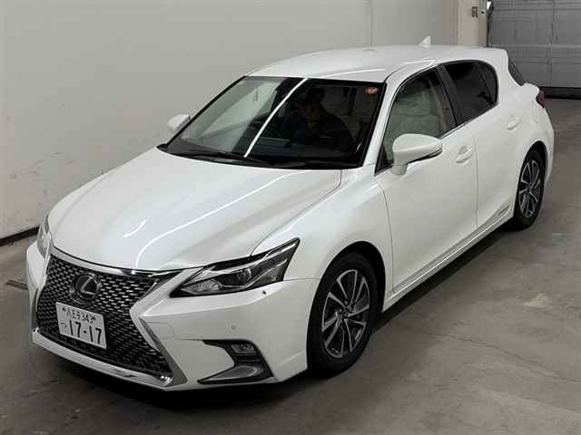 2018 Lexus CT CT200hバージョンC auction photo 4